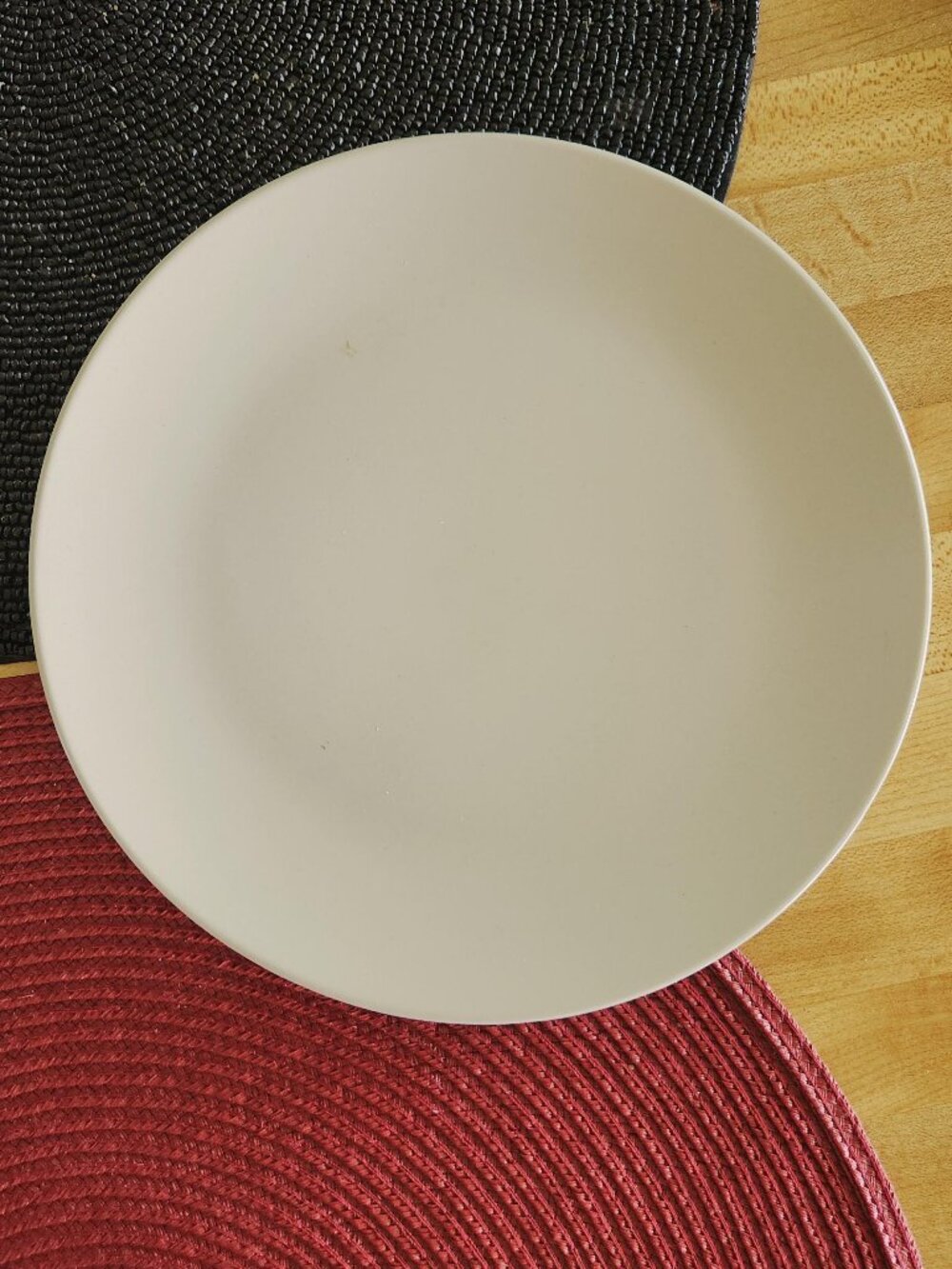 Ikea Salad Plate 12011 Beige 7 7/8" Stoneware